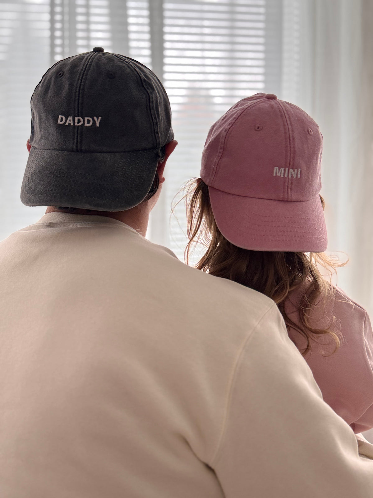 Yhteensopivat daddy ja mini lippikset